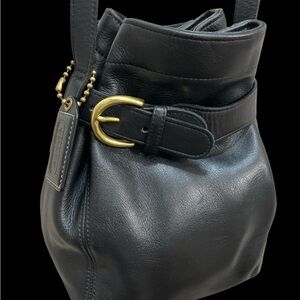 Vintage Coach Black Leather bucket Bag. Excellent condition!
